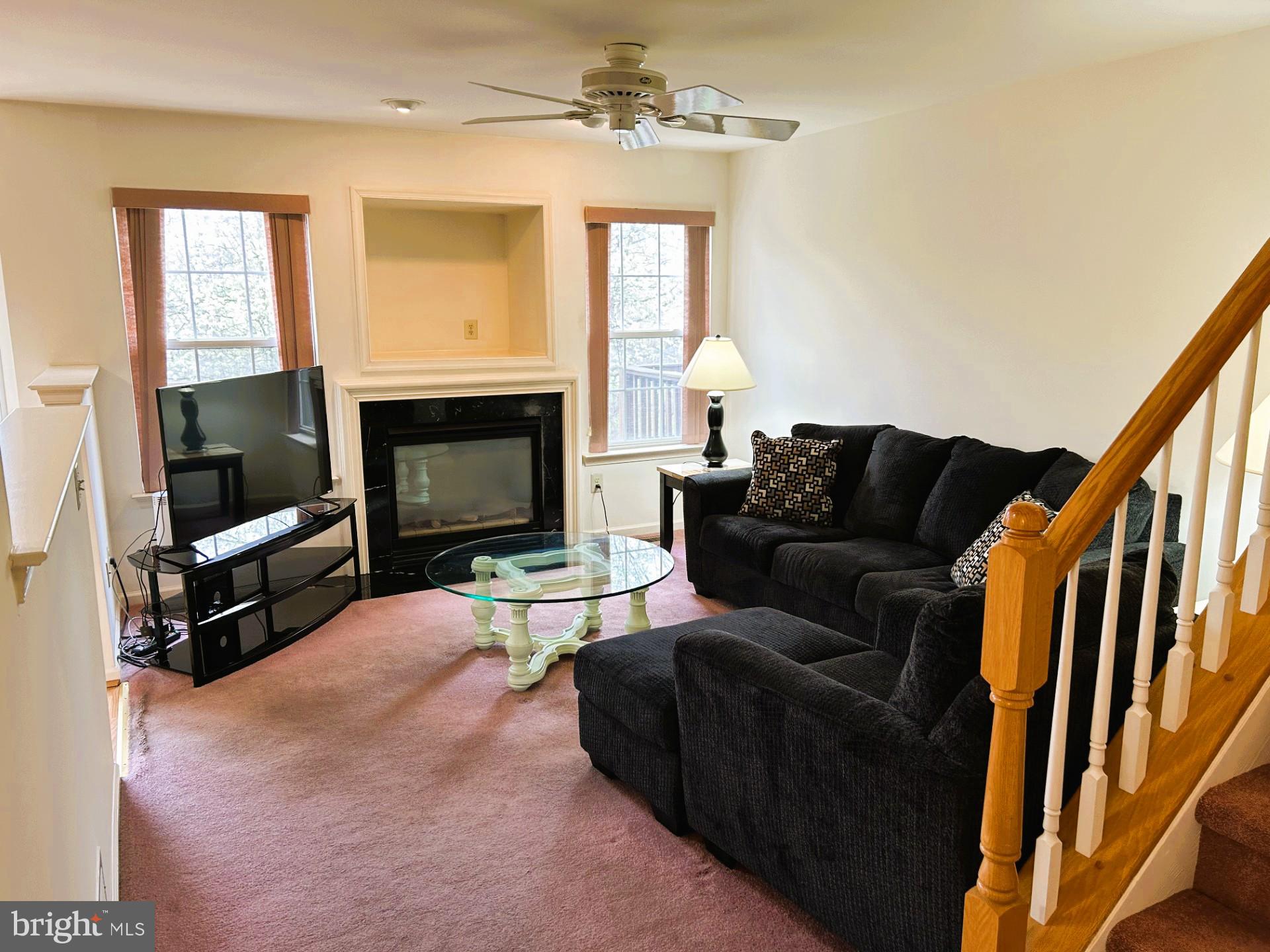 INDIAN CREEK - Residential