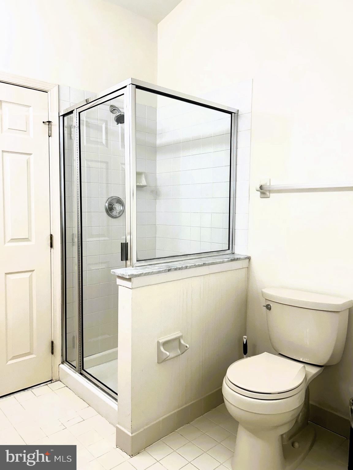 INDIAN CREEK - Residential