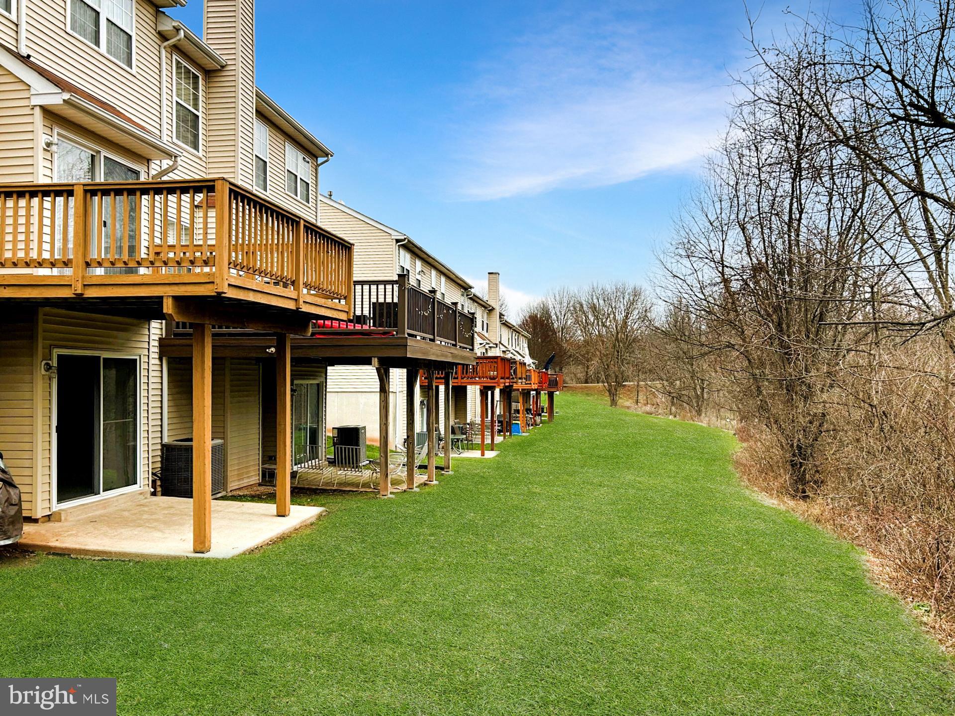 INDIAN CREEK - Residential