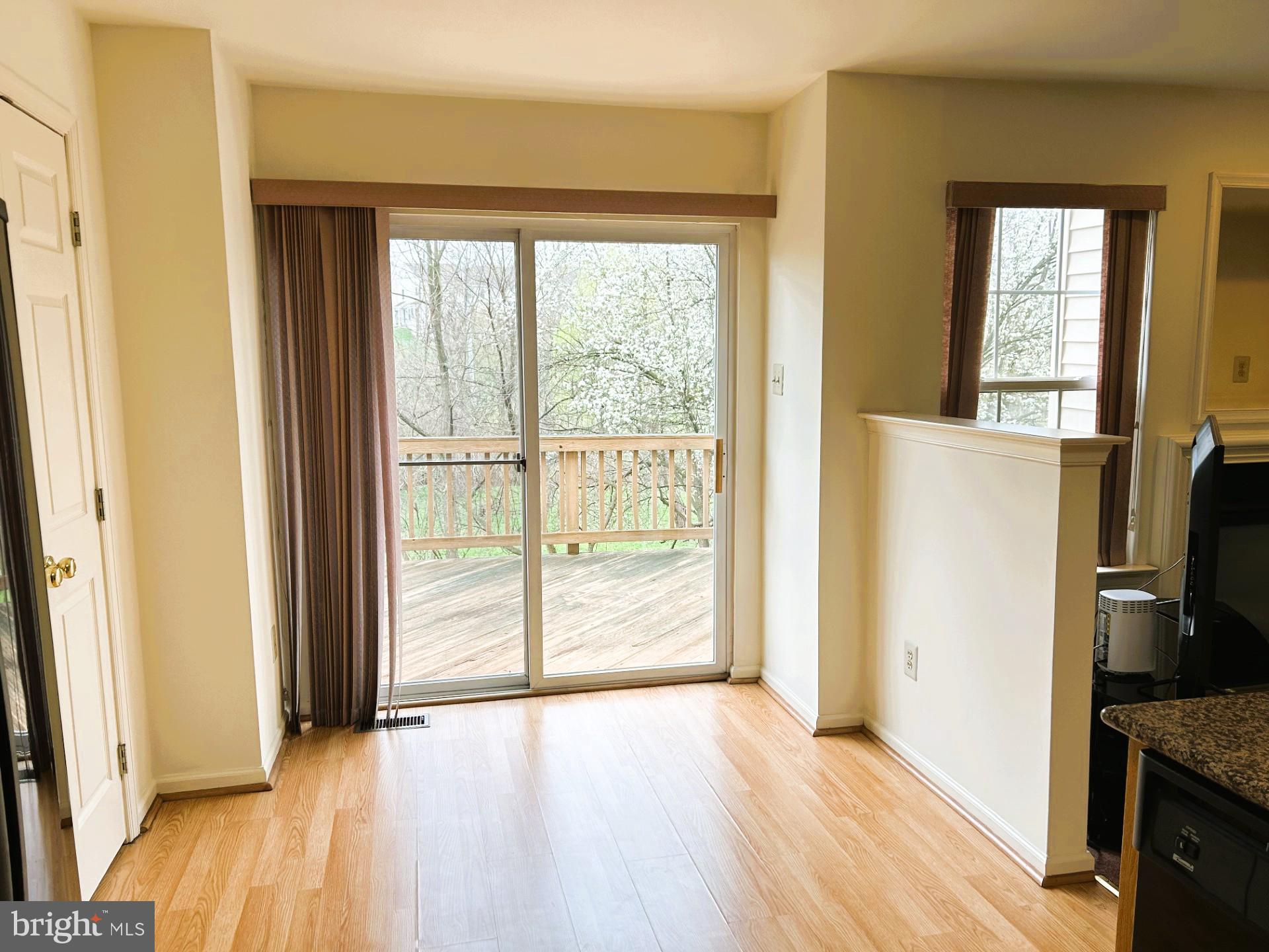 INDIAN CREEK - Residential