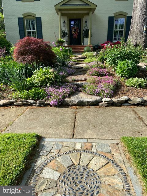 3705 RIVERWOOD COURT ALEXANDRIA VA 22309