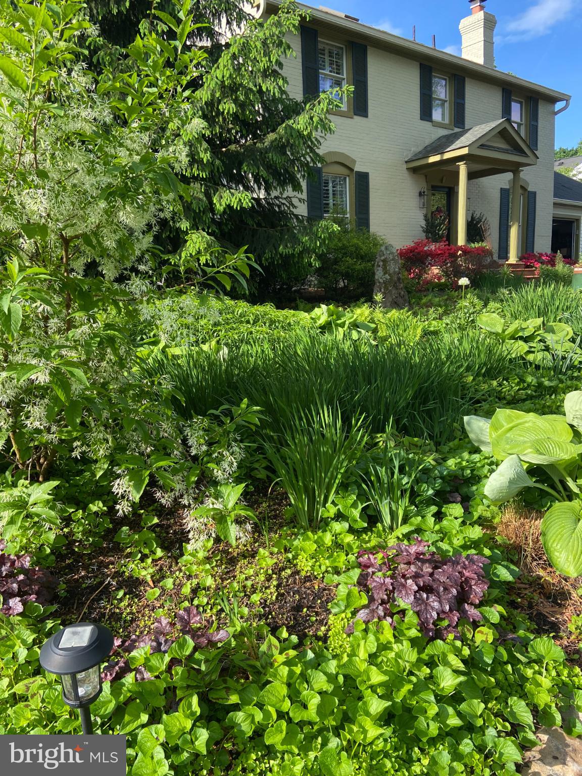 3705 RIVERWOOD COURT