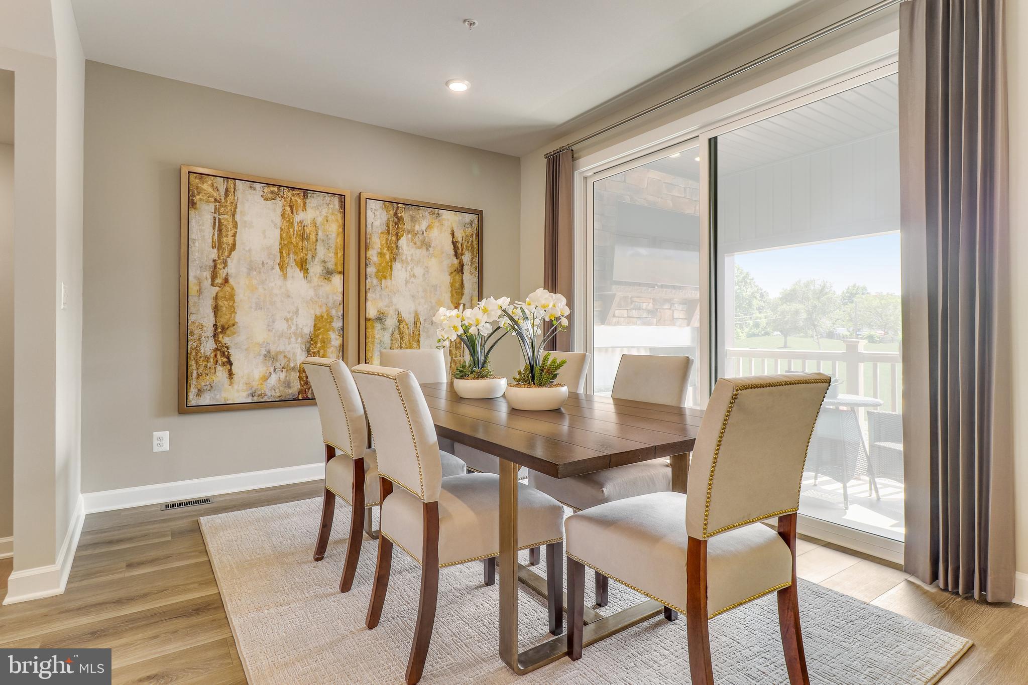 772 S GREENBRIER STREET