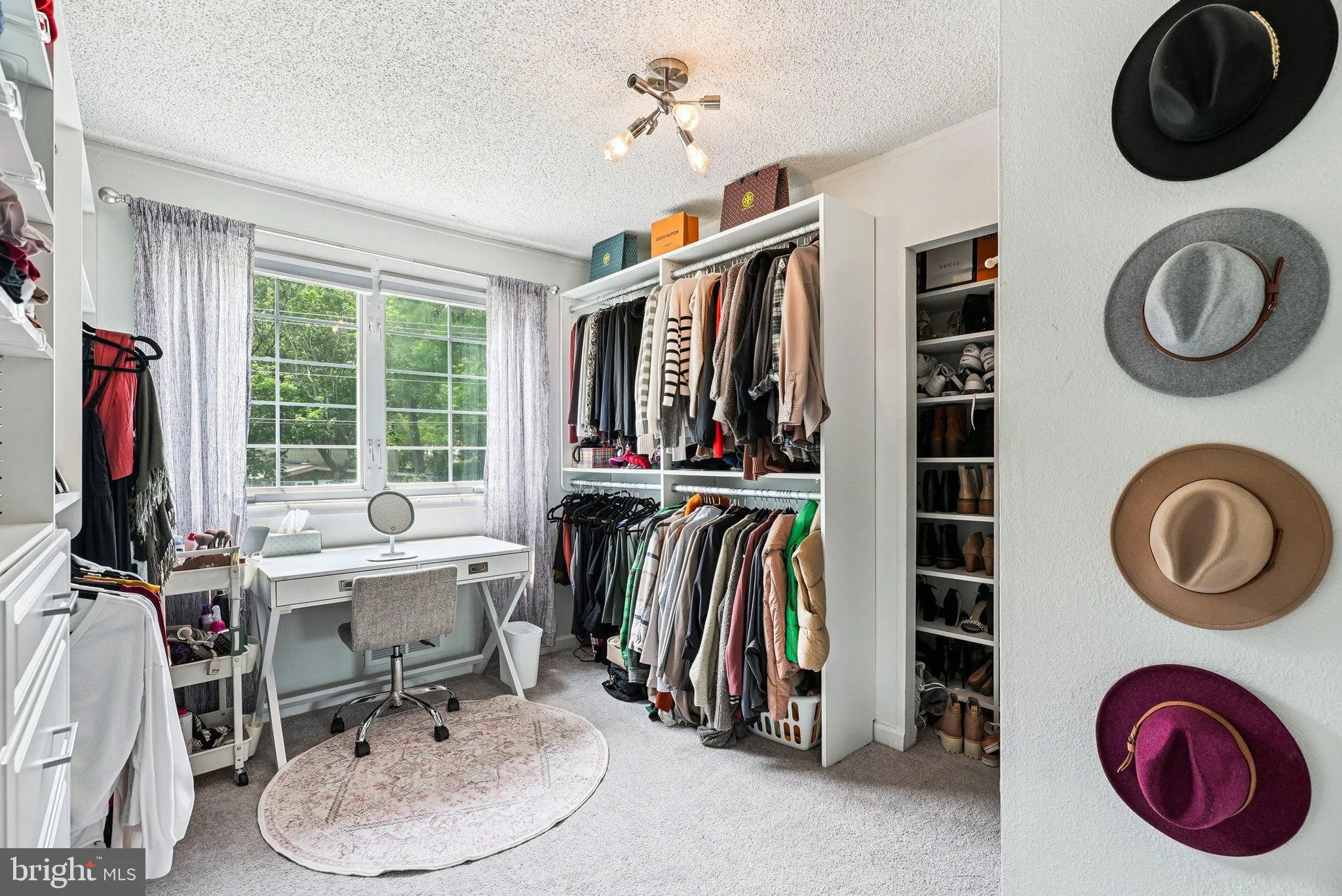 Wenonah, New Jersey 08090, United States, 3 Bedrooms Bedrooms, ,2 BathroomsBathrooms,Residential,Active,150208