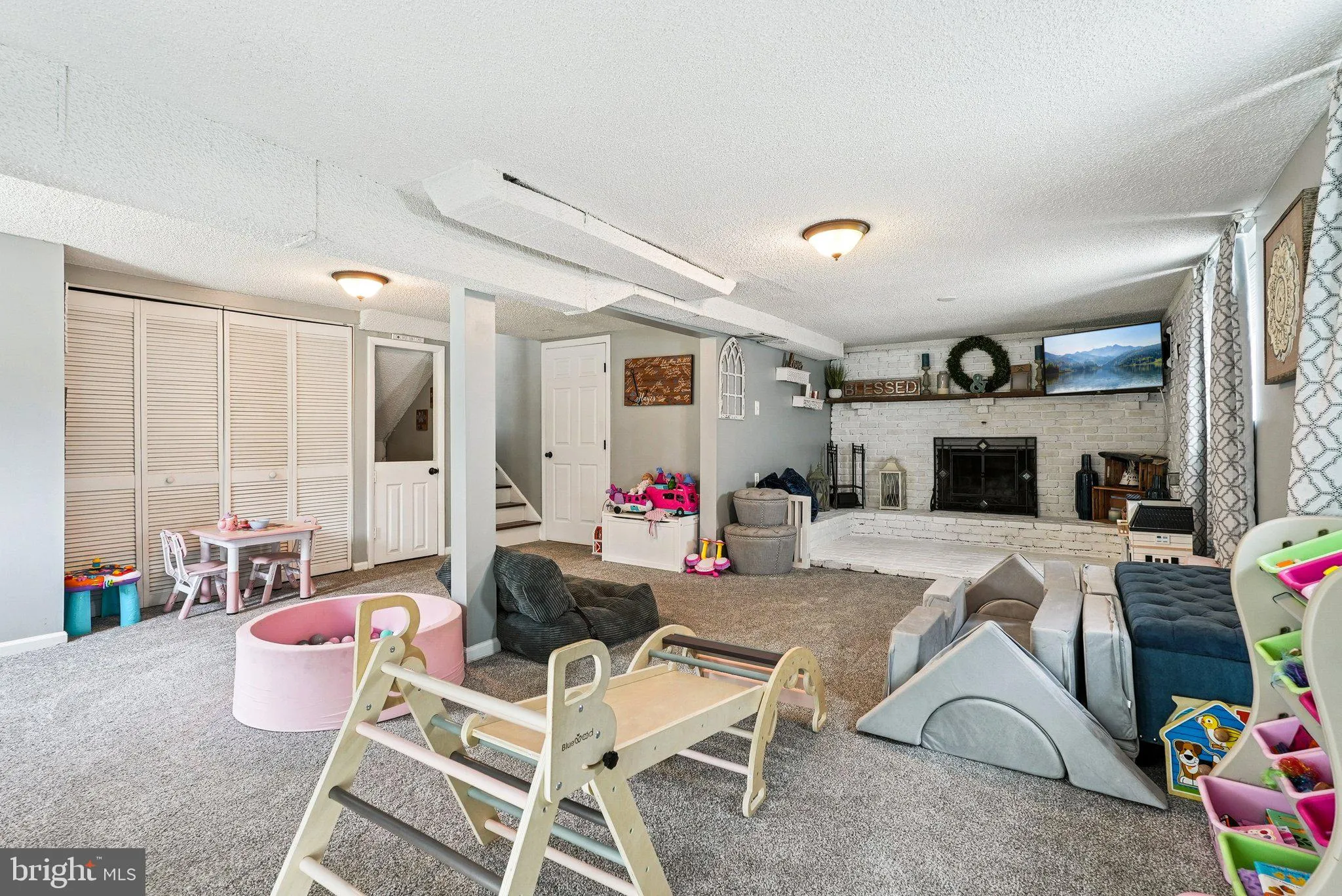 Wenonah, New Jersey 08090, United States, 3 Bedrooms Bedrooms, ,2 BathroomsBathrooms,Residential,Active,150208