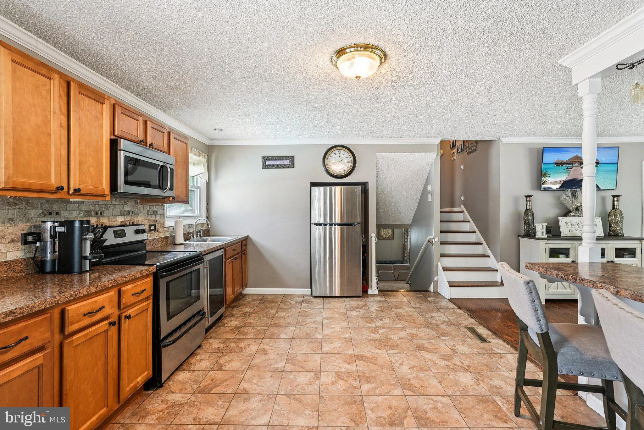 Wenonah, New Jersey 08090, United States, 3 Bedrooms Bedrooms, ,2 BathroomsBathrooms,Residential,Active,150208