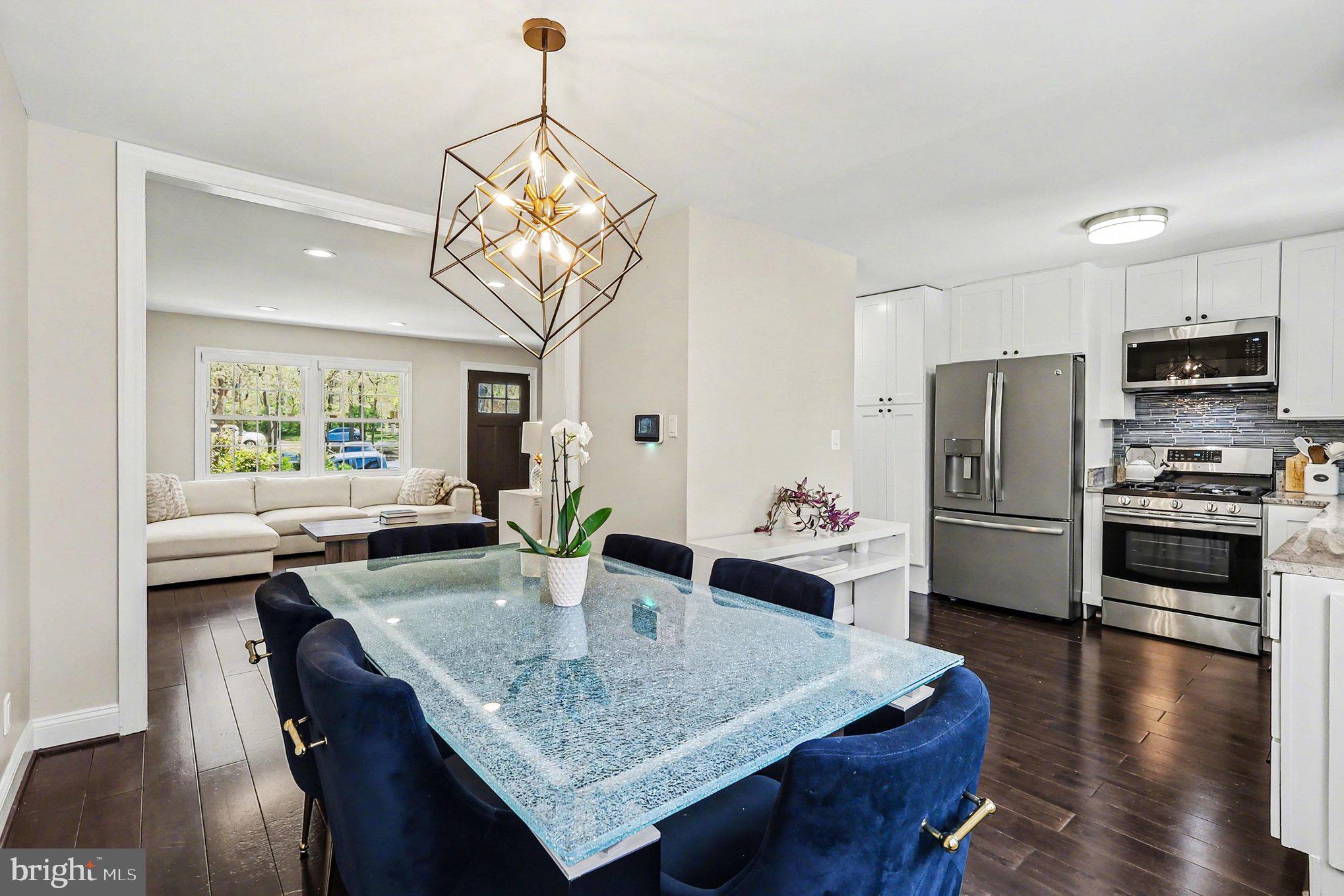 6308 PADDINGTON LANE