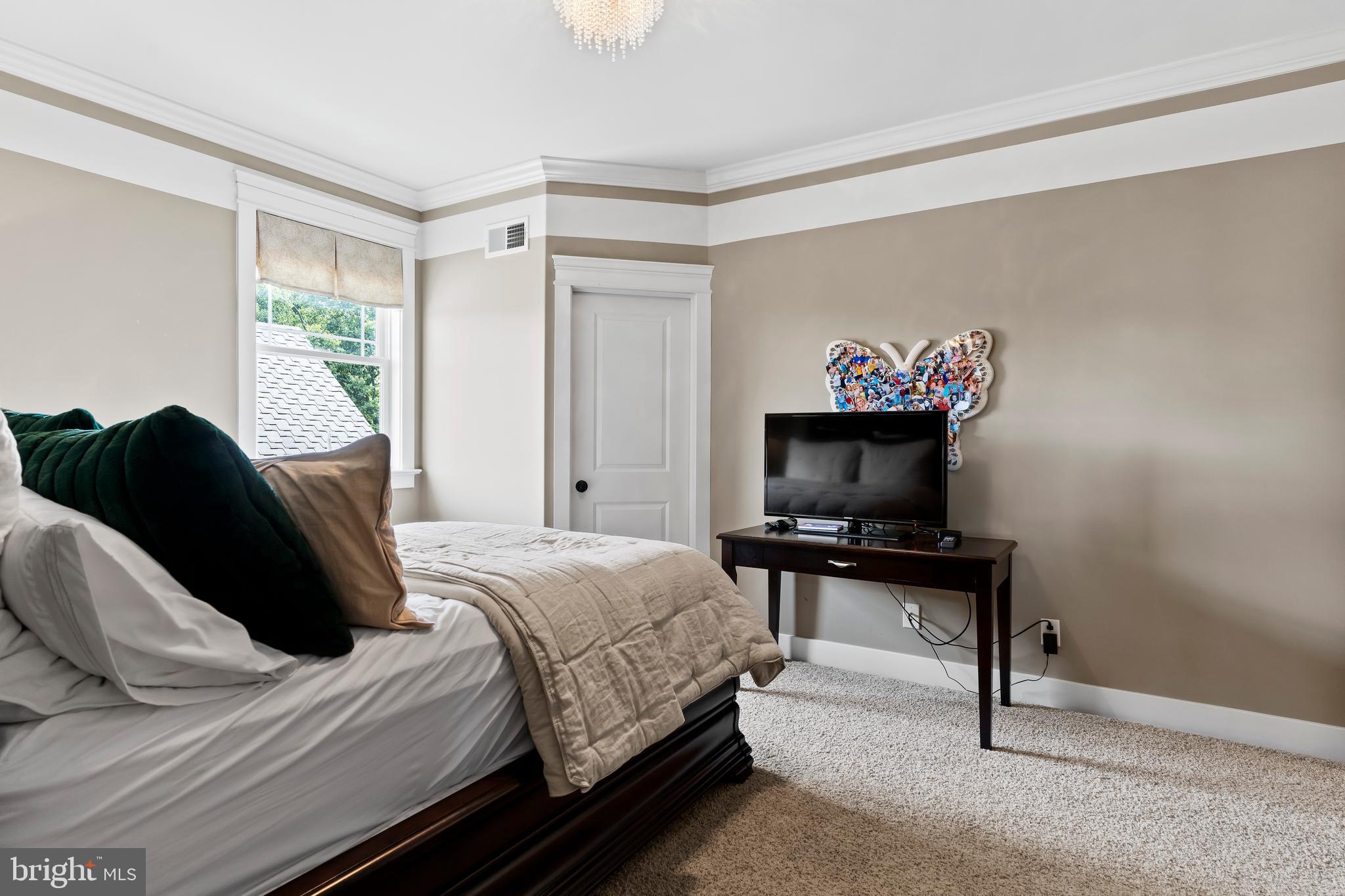 BRAEBURN ESTATES - Residential