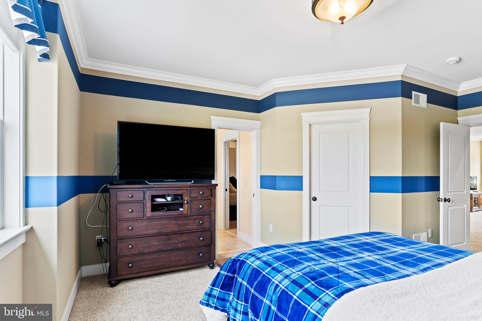 BRAEBURN ESTATES - Residential