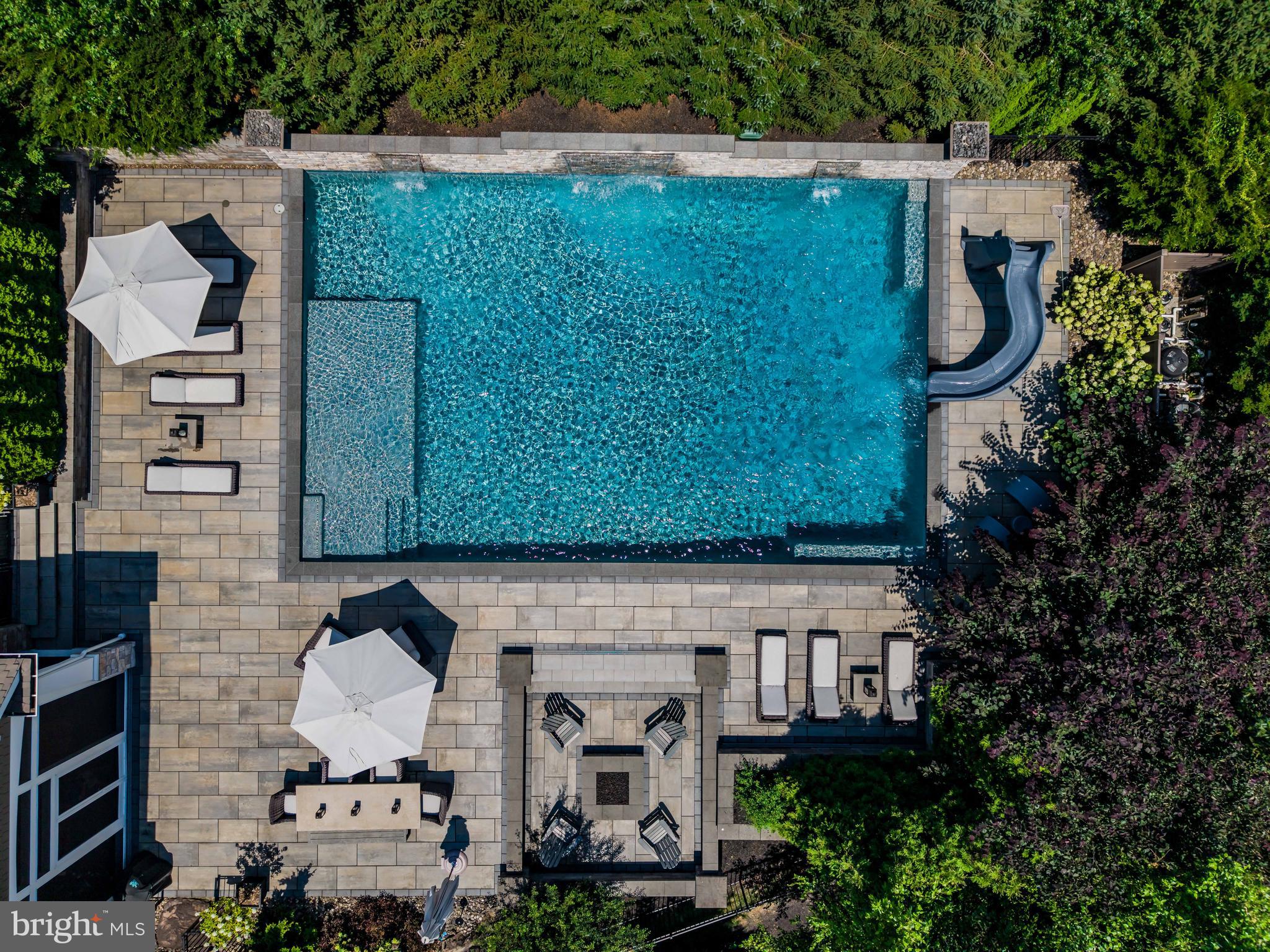 BRAEBURN ESTATES - Residential