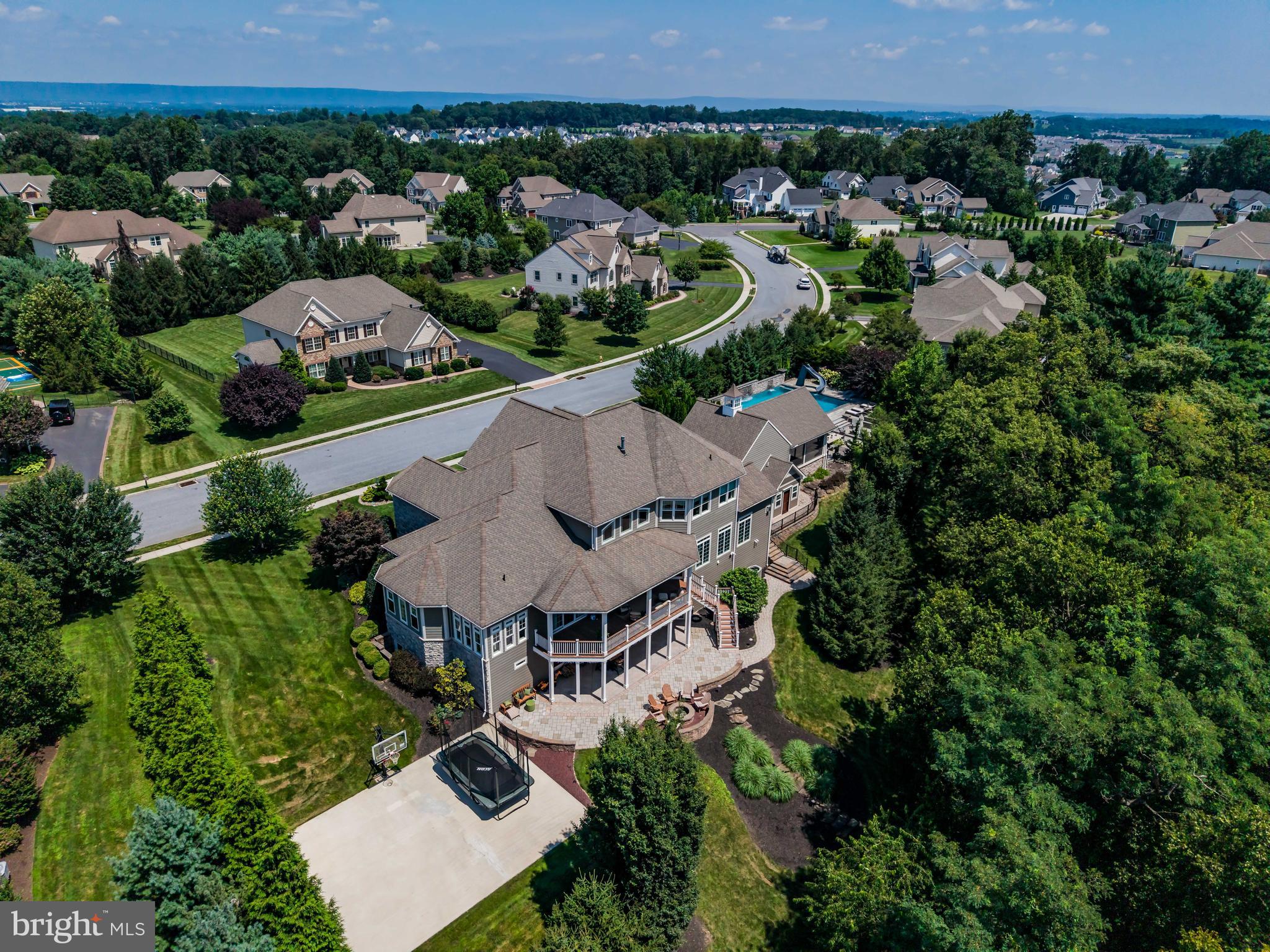 BRAEBURN ESTATES - Residential