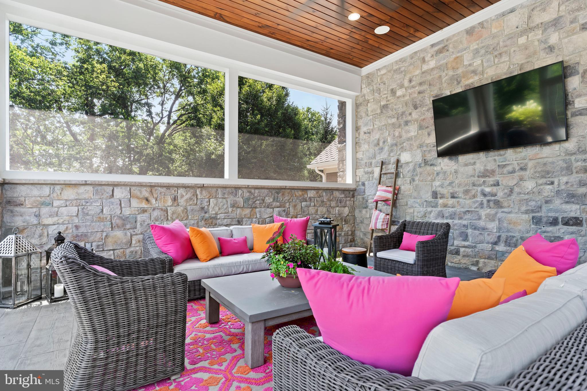 BRAEBURN ESTATES - Residential