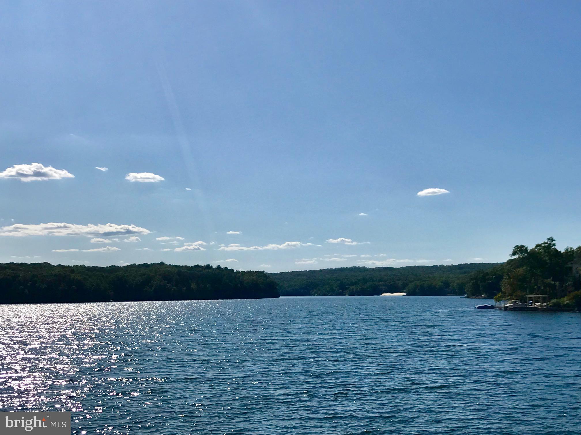 LAKE HOLIDAY ESTATES - Residential