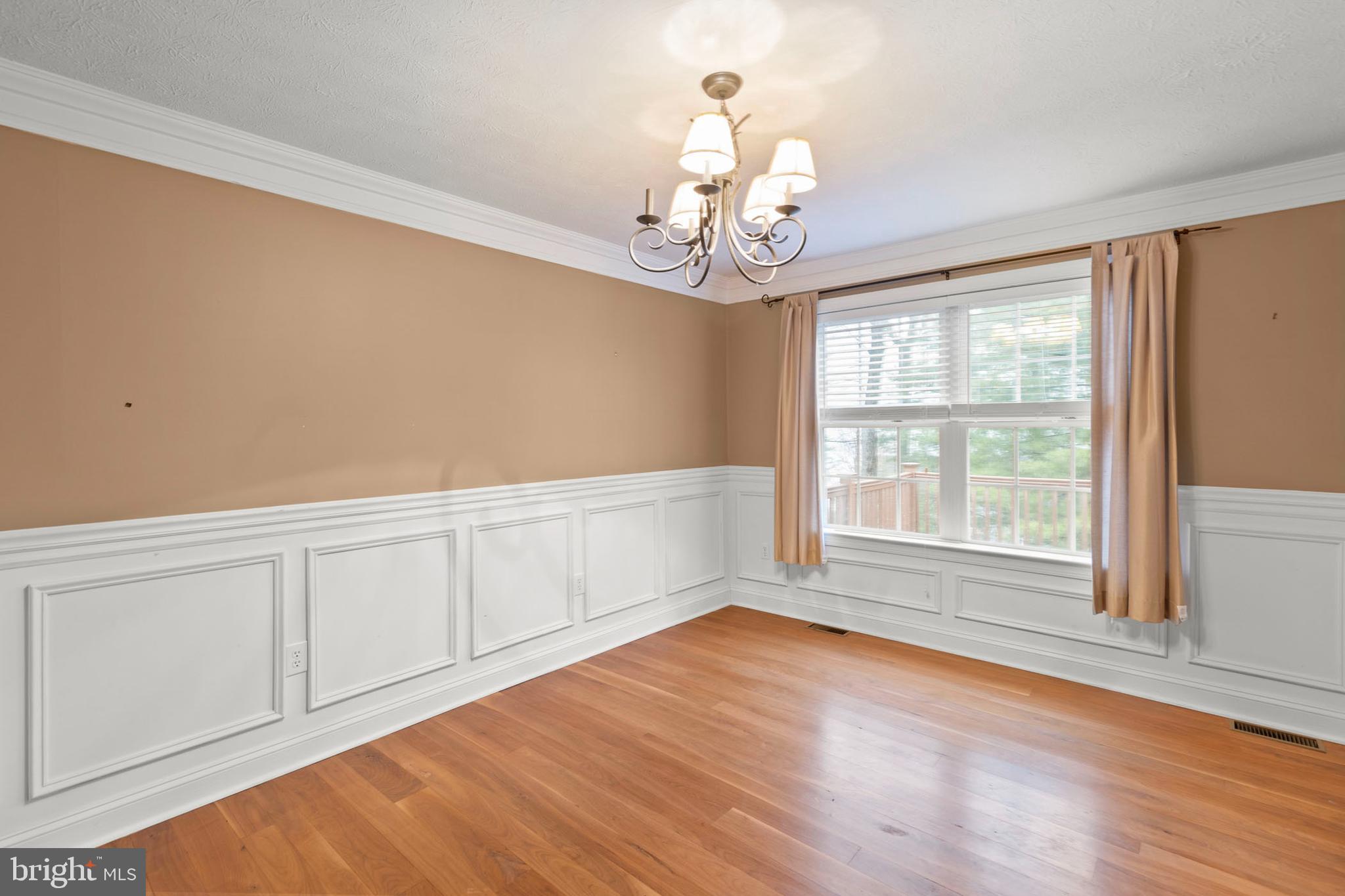 LAKE HOLIDAY ESTATES - Residential