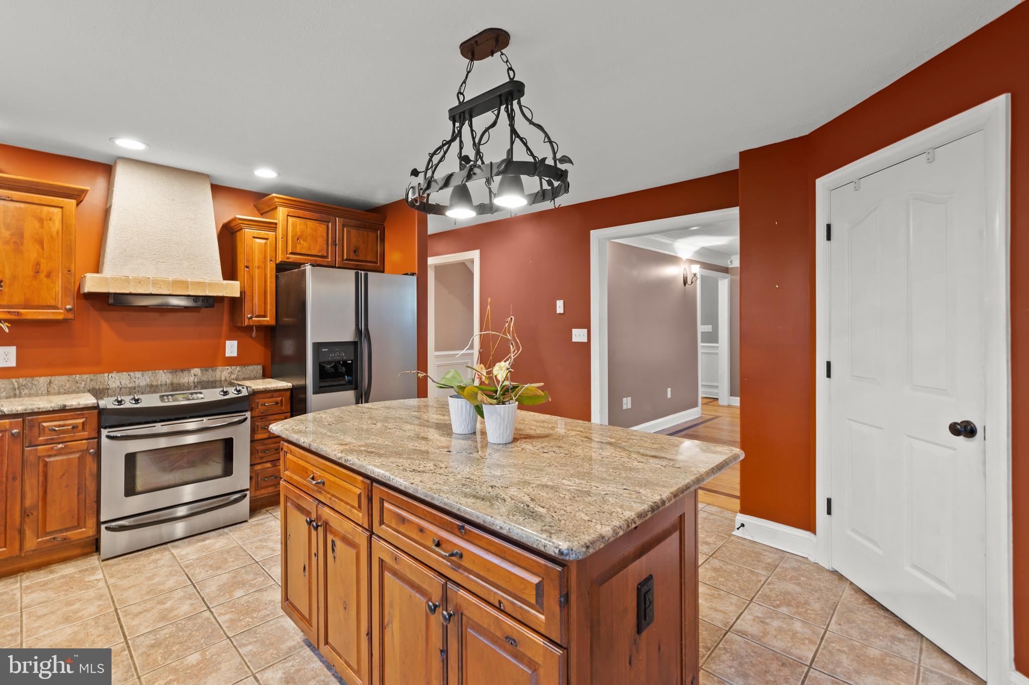 LAKE HOLIDAY ESTATES - Residential