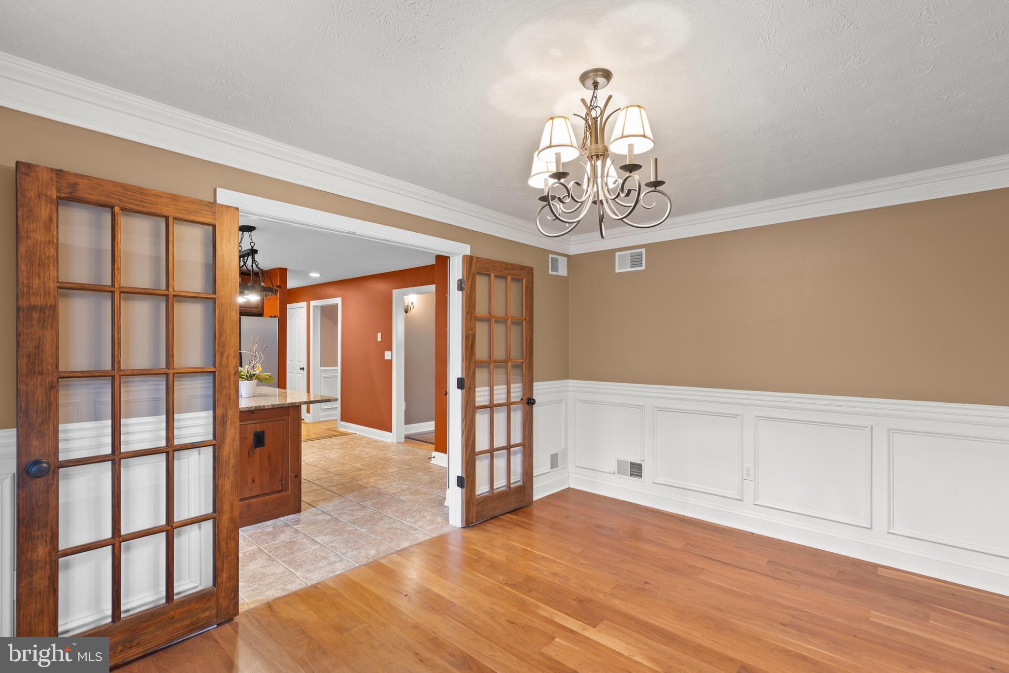 LAKE HOLIDAY ESTATES - Residential