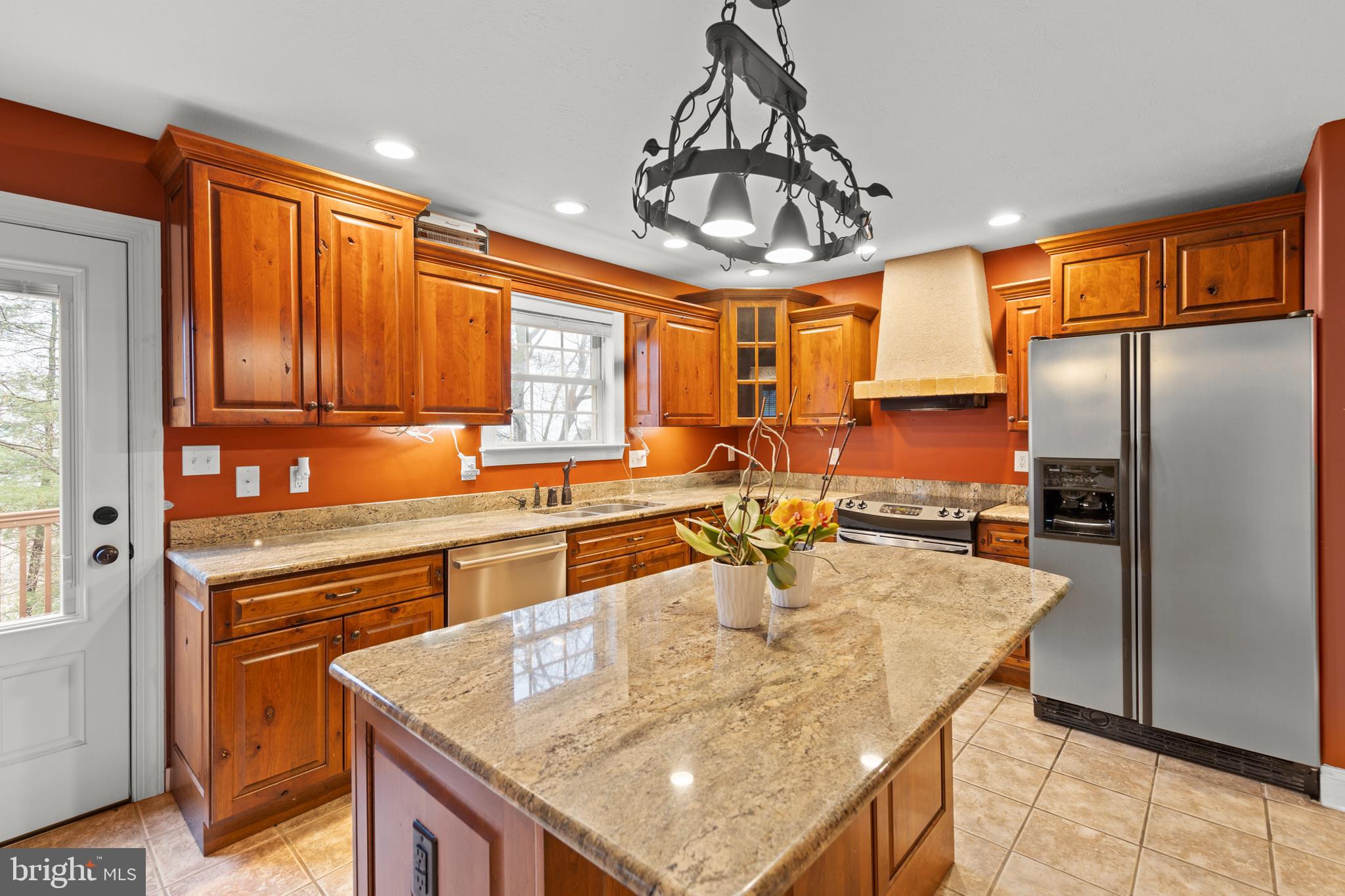 LAKE HOLIDAY ESTATES - Residential