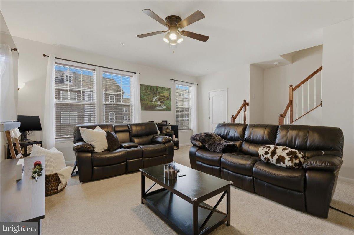 STONEBRIDGE - Residential