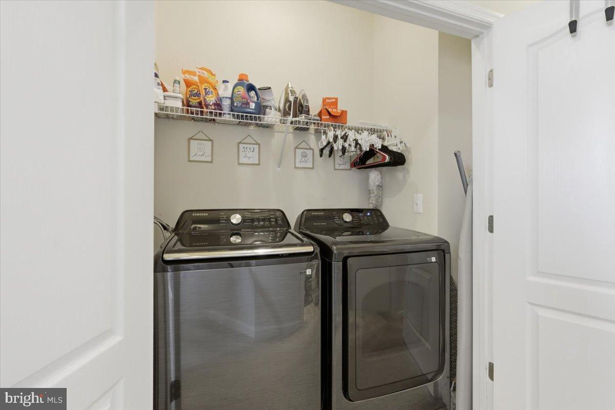 STONEBRIDGE - Residential