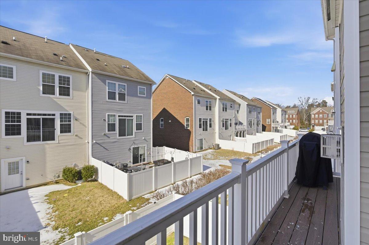 STONEBRIDGE - Residential