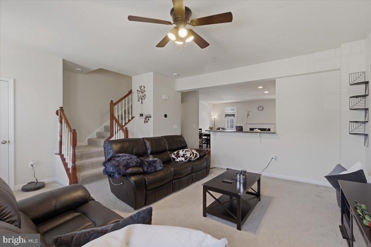 STONEBRIDGE - Residential