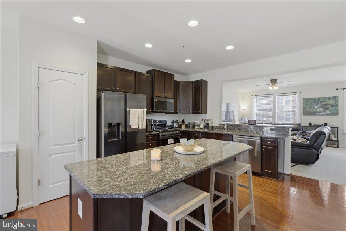 STONEBRIDGE - Residential