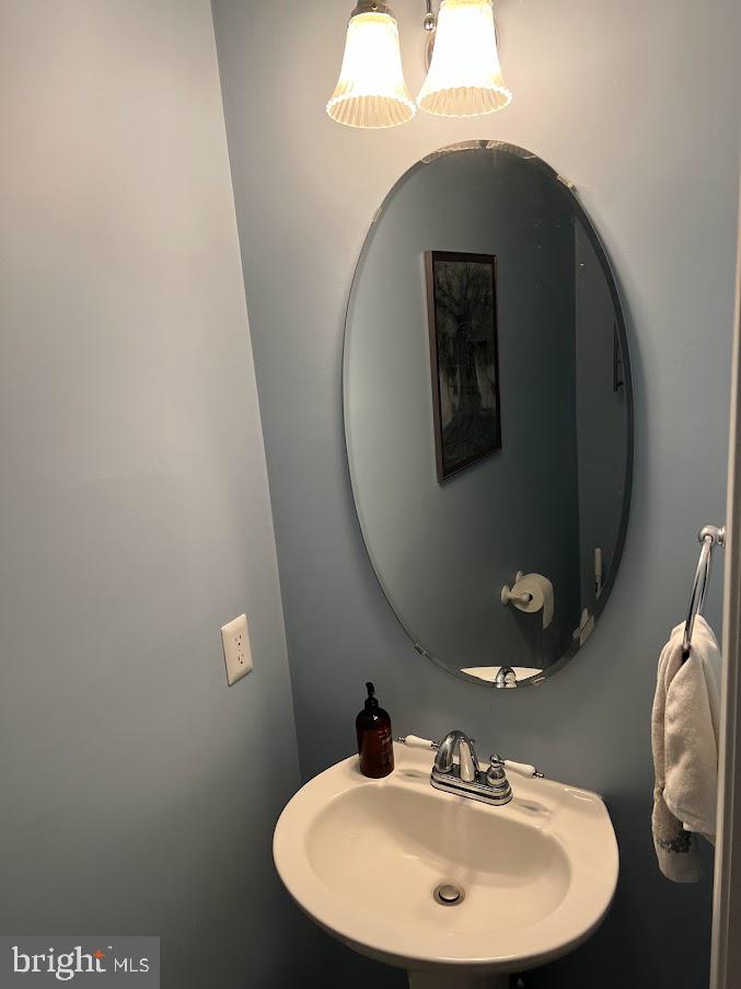 SUTTON RIDGE - Residential Lease