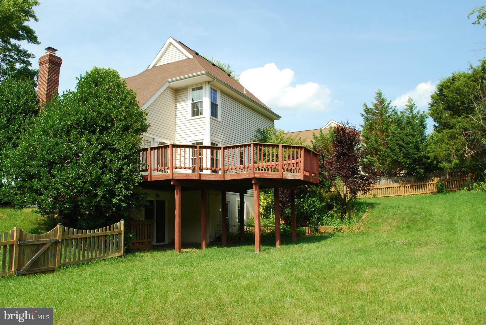 CHANTILLY HIGHLANDS - Residential Lease