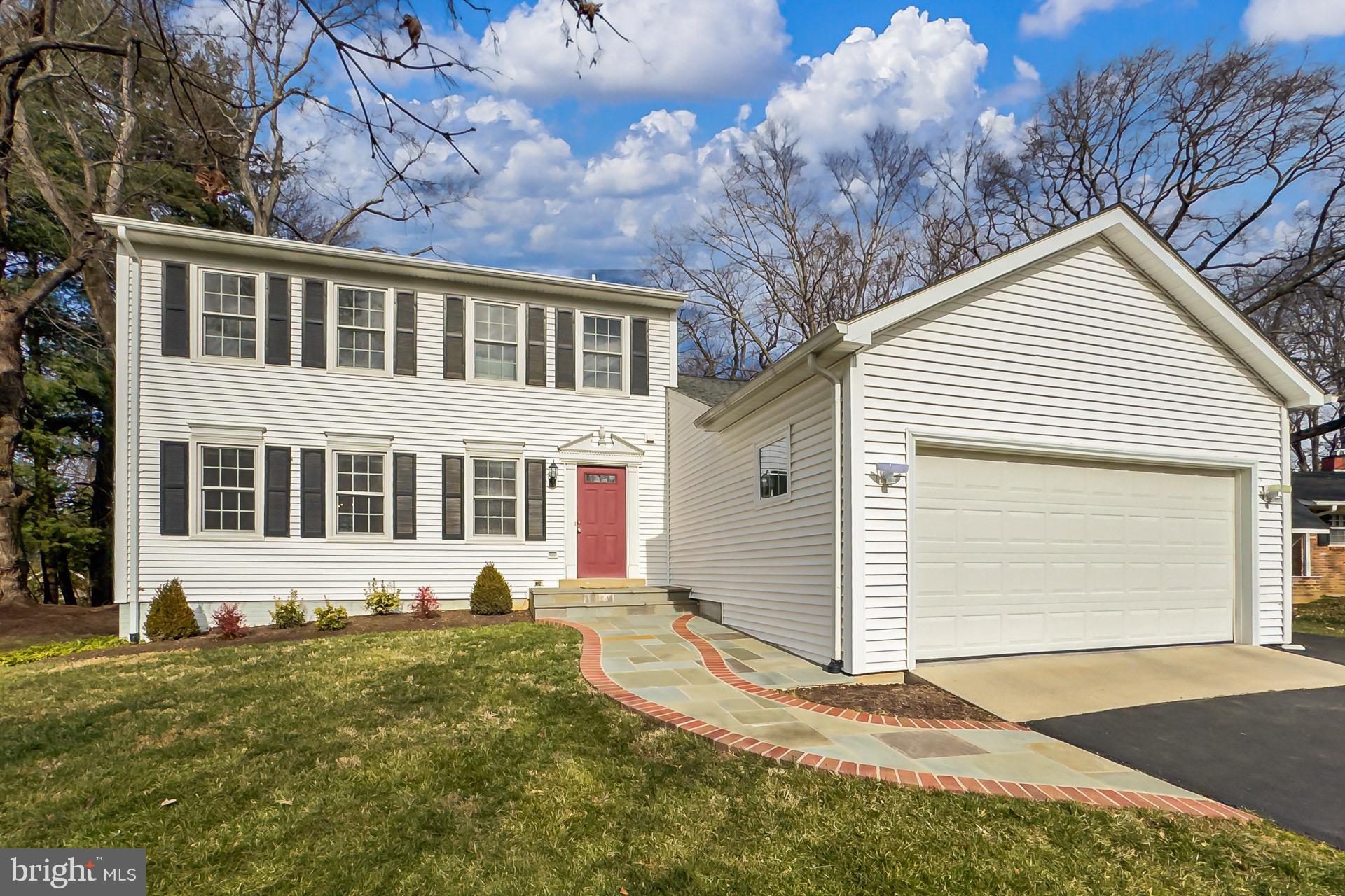 CHESTNUT HILL - Residential