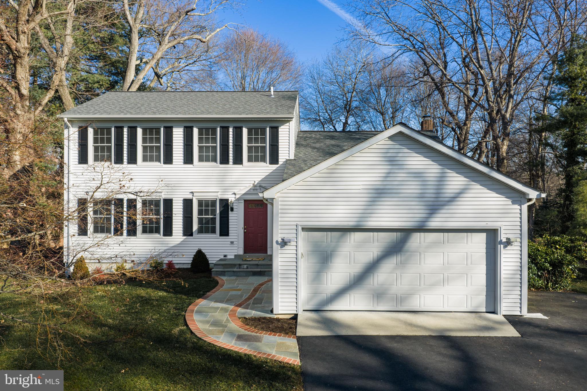 CHESTNUT HILL - Residential