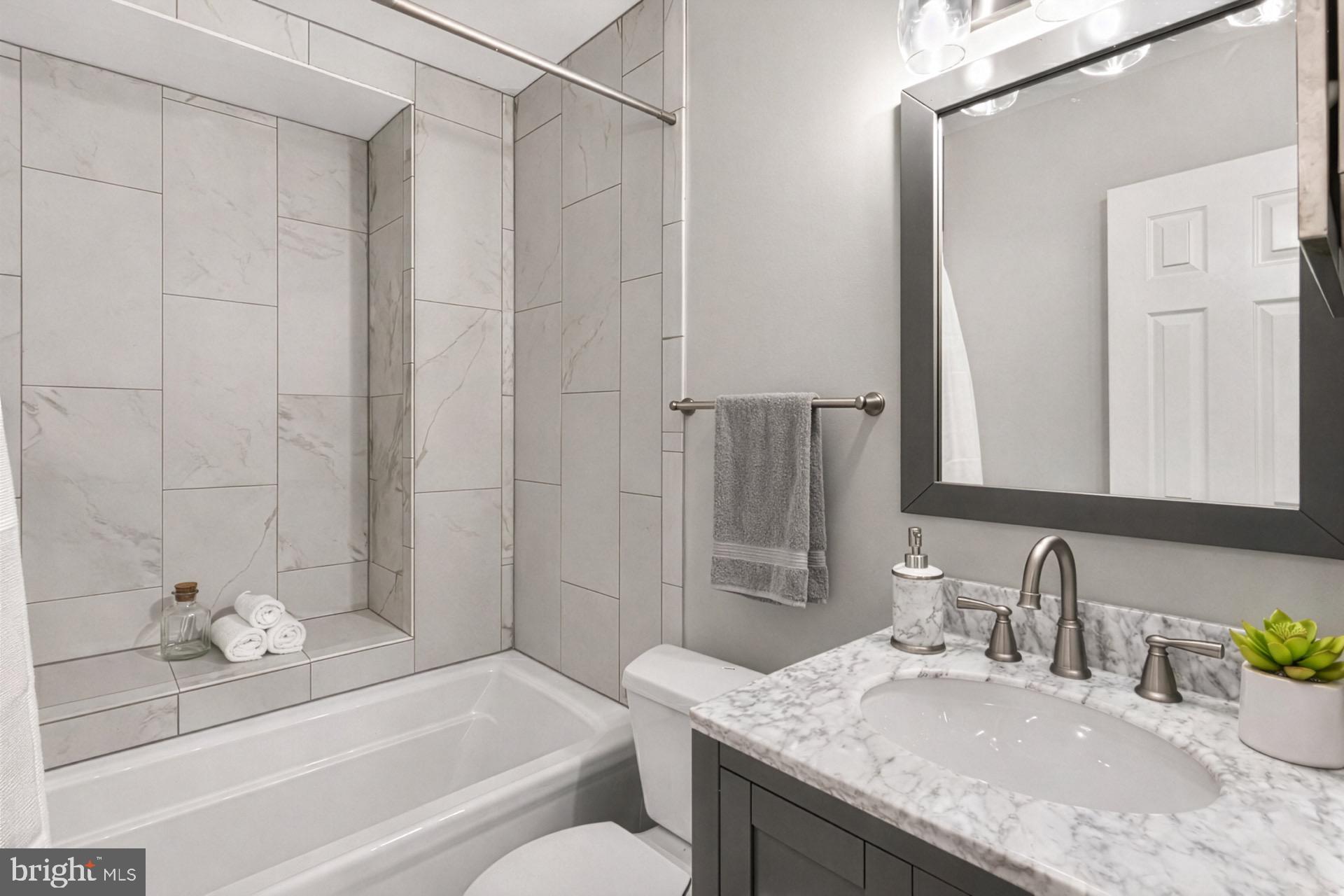 CHESTNUT HILL - Residential