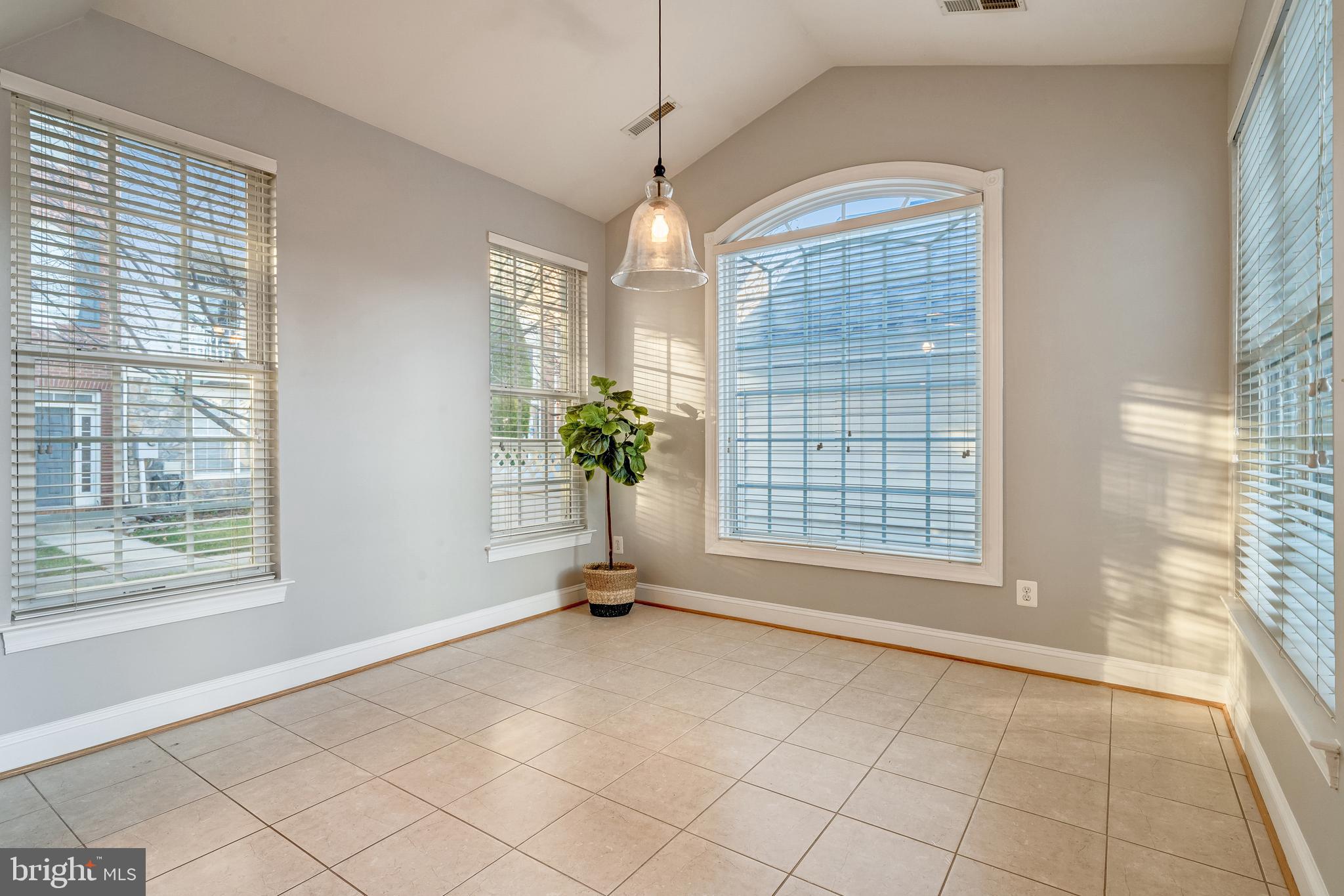 BRAMBLETON - Residential Lease