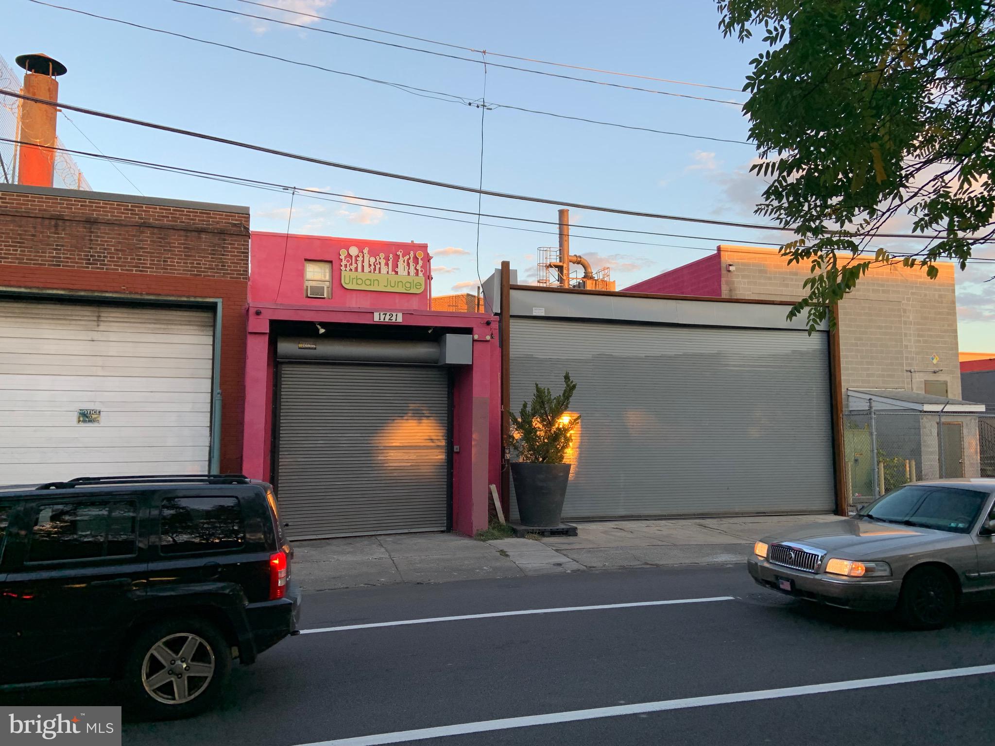 Approximately 6,000 square foot commercial lot with small(736 SF) building for office/business use on highly-trafficked street and area close to Delaware Ave. and numerous stores such as Target, Acme etc. Property is fenced with 2 garage door. Property is zoned CMX3 Commercial and is rectangular in shape.