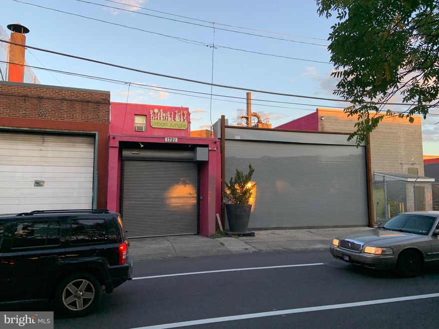 Approximately 6,000 square foot commercial lot with small(736 SF) building for office/business use on highly-trafficked street and area close to Delaware Ave. and numerous stores such as Target, Acme etc.  Property is fenced with 2 garage door. Property is zoned CMX3 Commercial and is rectangular in shape.