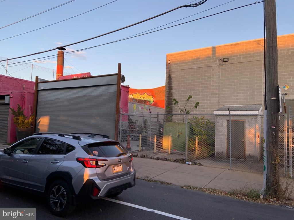 Photo of 1721 - 25 S Water Street, PHILADELPHIA, PA 19148 (MLS # PAPH2411298)