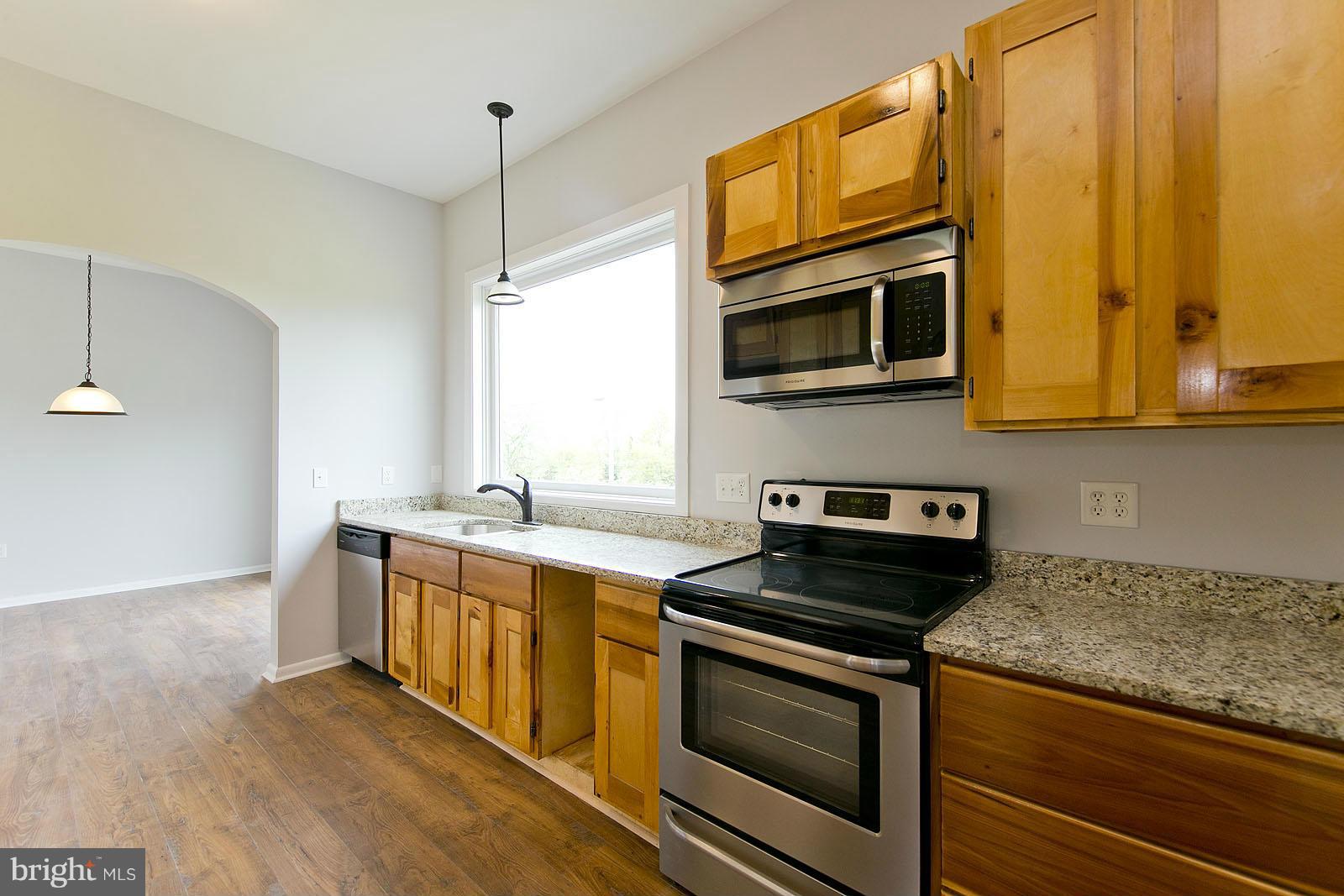 HIGHVIEW ESTATES - Residential