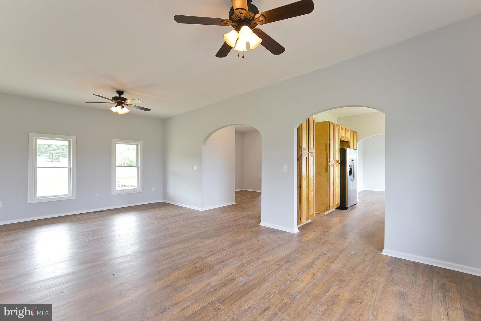 HIGHVIEW ESTATES - Residential