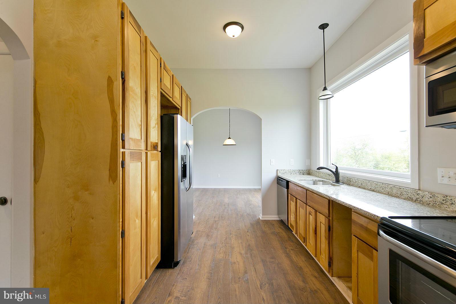 HIGHVIEW ESTATES - Residential