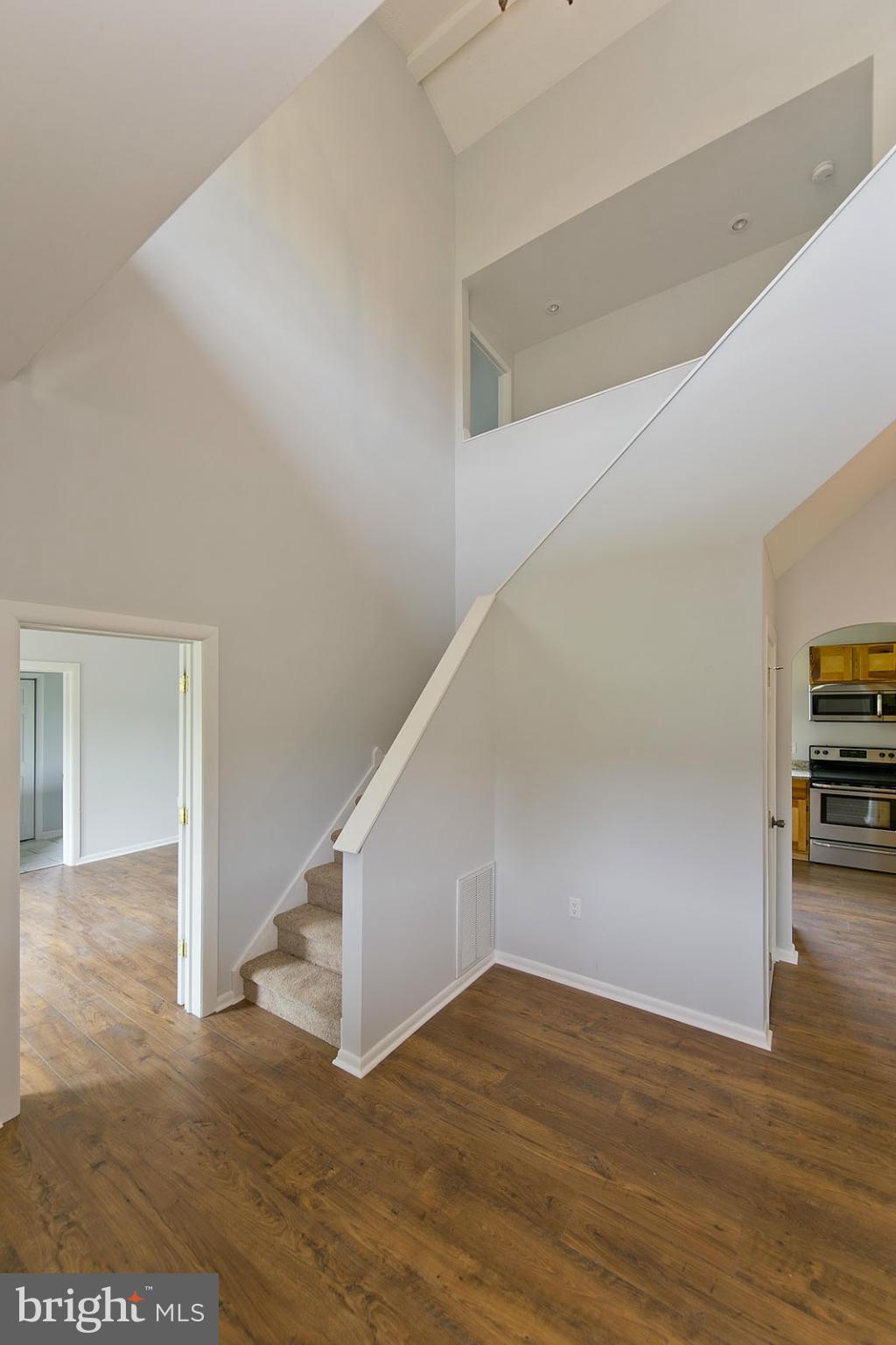 HIGHVIEW ESTATES - Residential