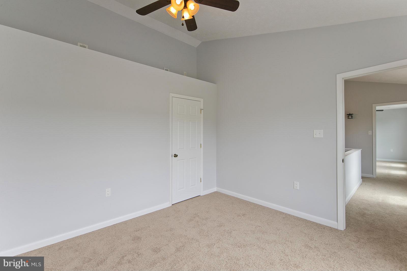 HIGHVIEW ESTATES - Residential