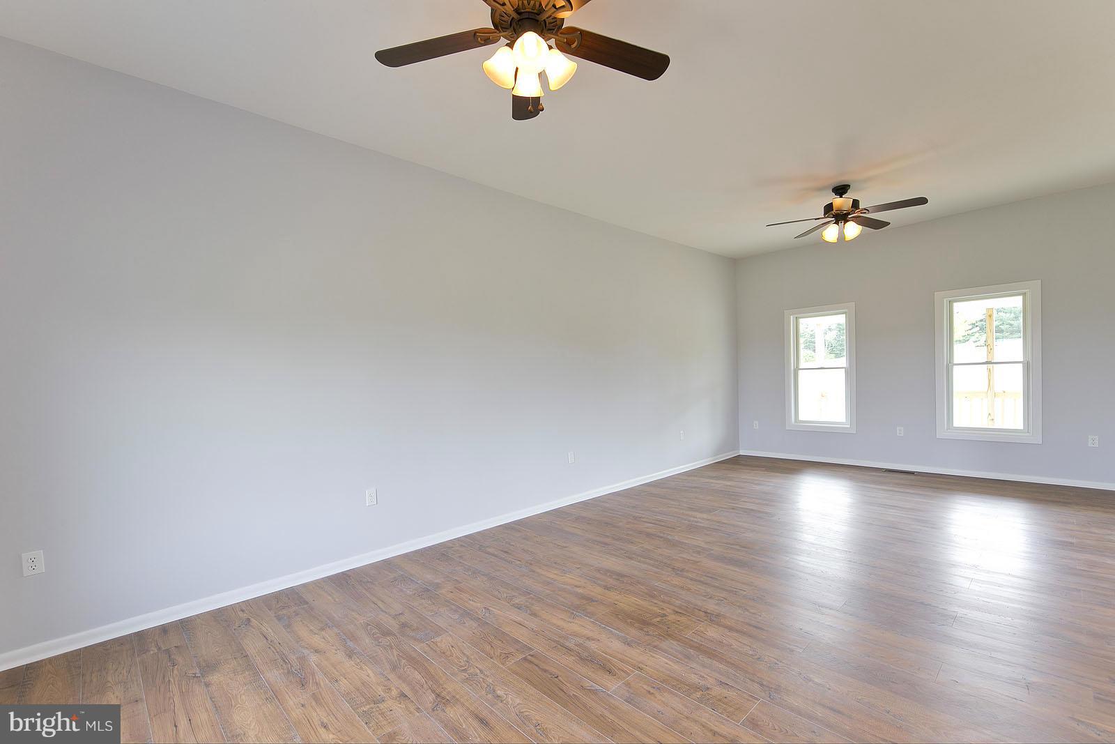 HIGHVIEW ESTATES - Residential