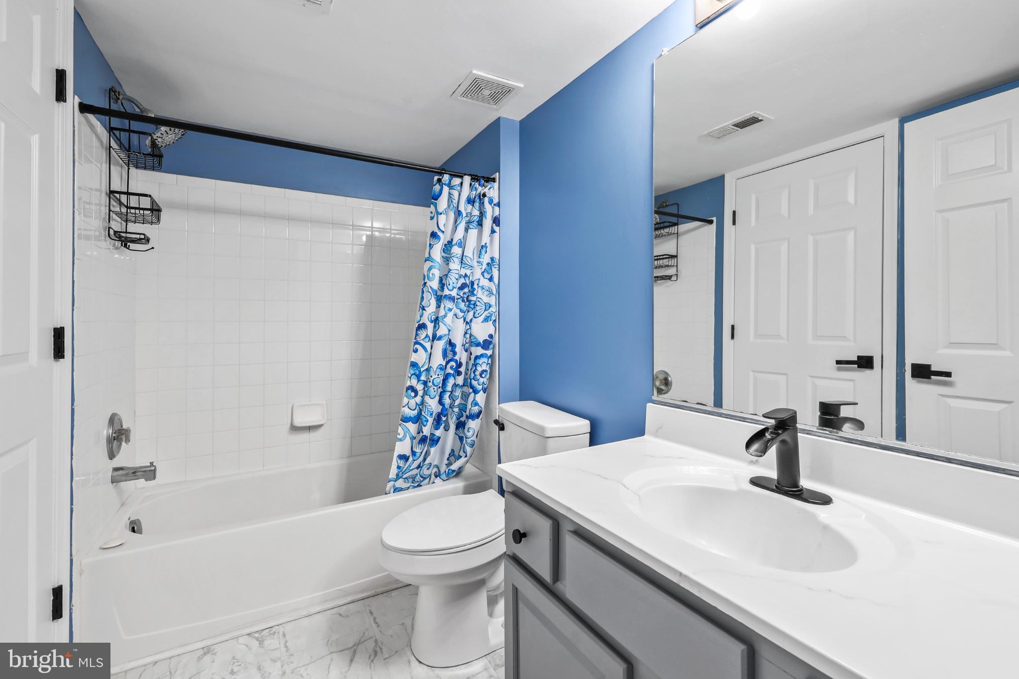 ASHLAND - Residential