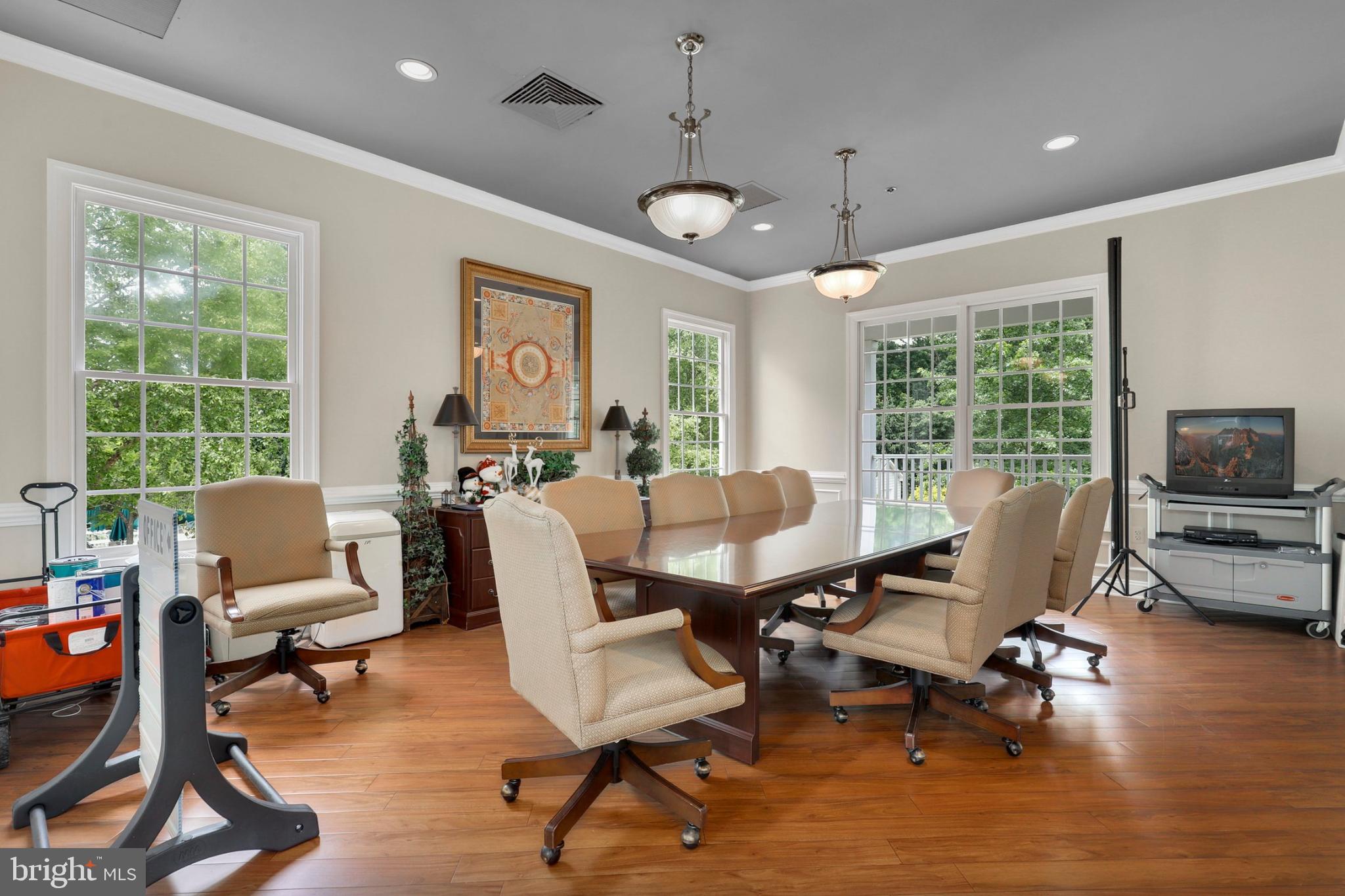 ASHLAND - Residential