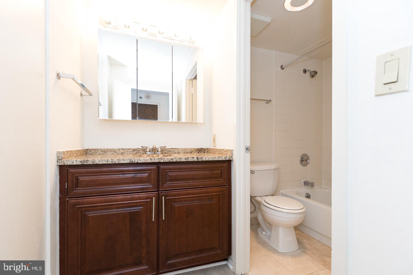 RITTENHOUSE SQUARE - Residential Lease