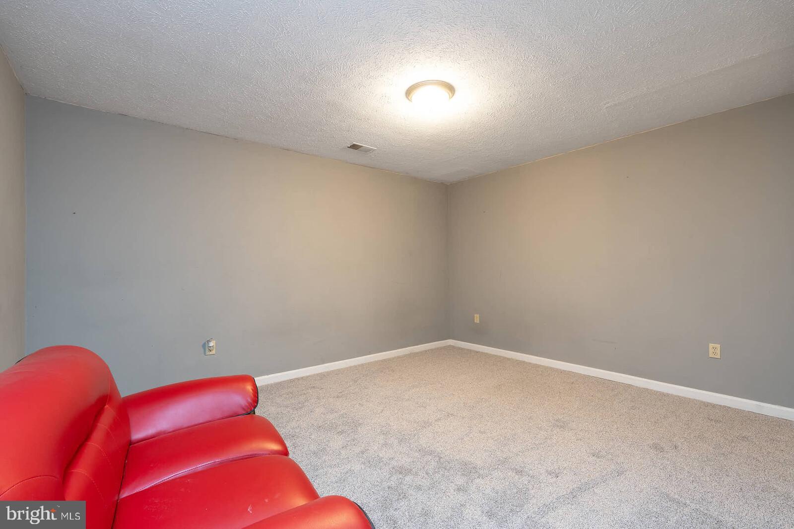 THE MEADOWS AT STRASBURG - Residential