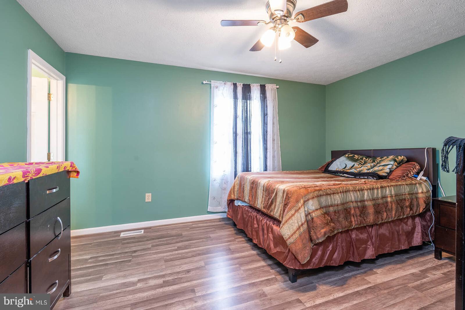 THE MEADOWS AT STRASBURG - Residential