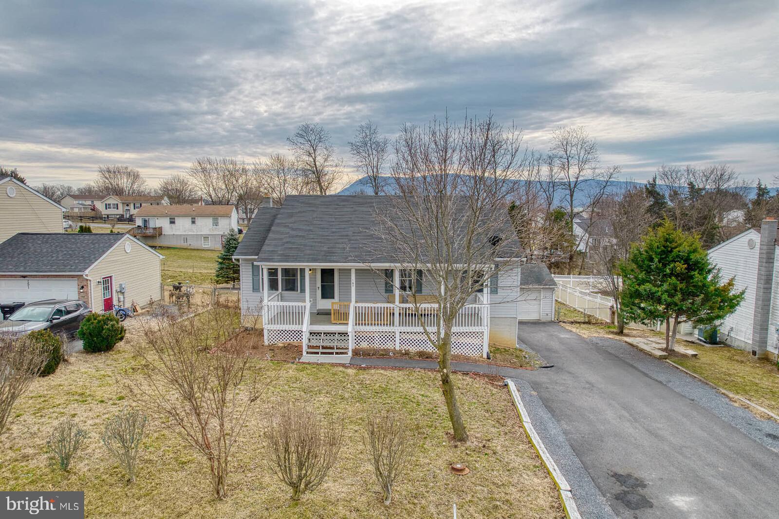 THE MEADOWS AT STRASBURG - Residential