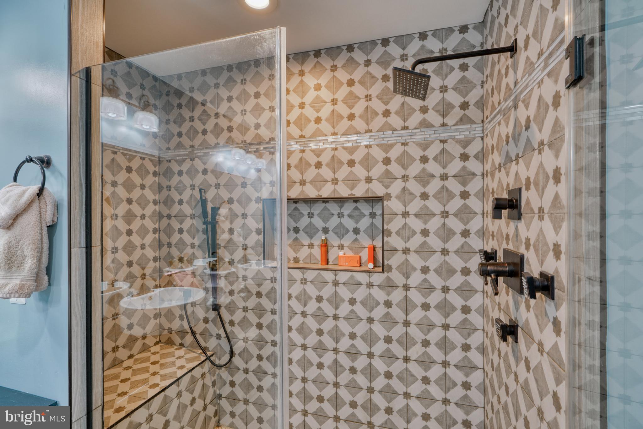 WILLOWOOD - Residential