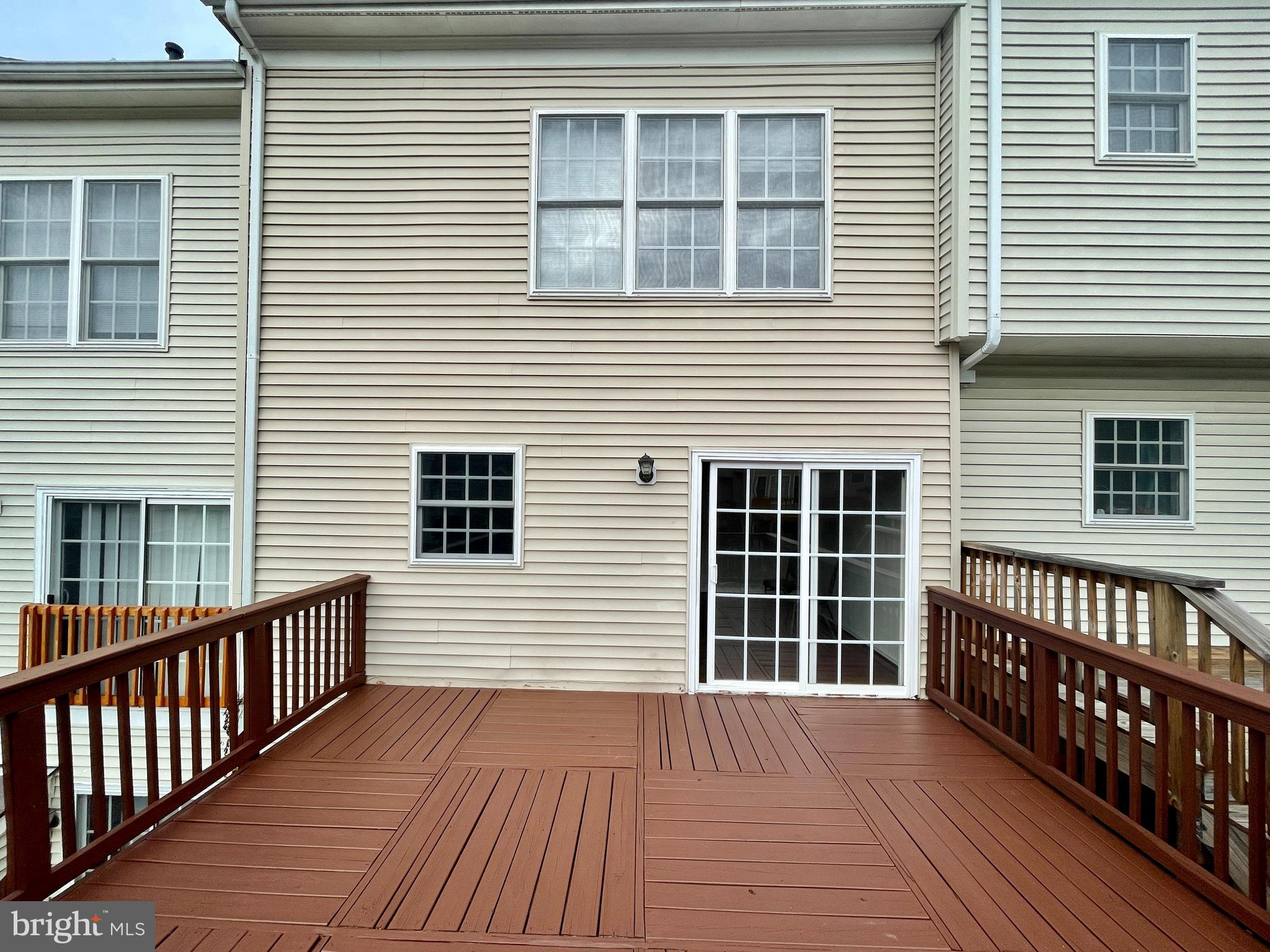 AZALEA WOODS - Residential