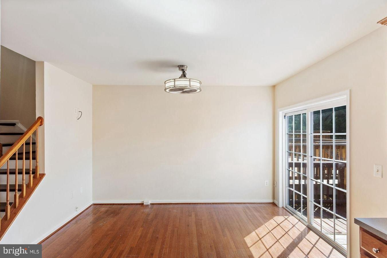 AZALEA WOODS - Residential